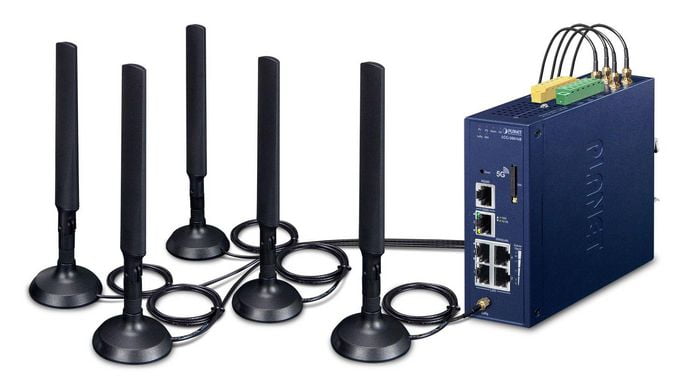 Planet IP30 Industrial IoT LoRaWAN + 5G NR Cellular Gateway